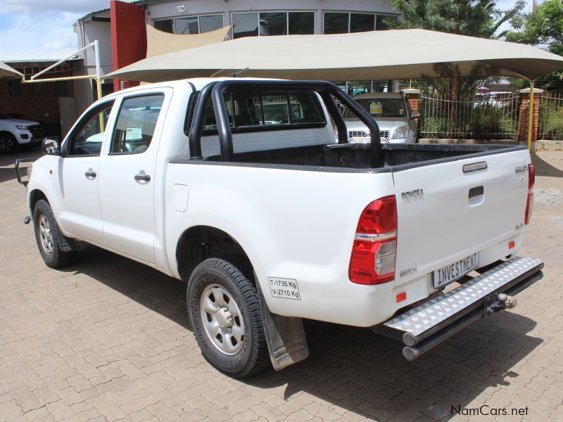 Toyota HILUX 2.5D4D D/C 4X4 SRX in Namibia