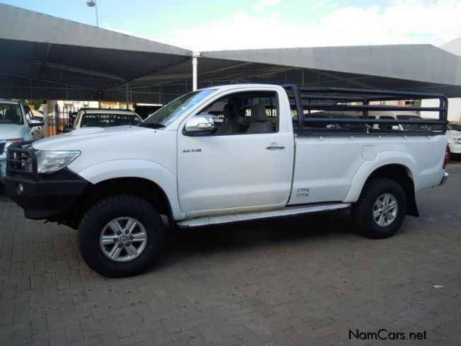 Toyota HILUX 3.0D4D S/CAB 4X4 in Namibia