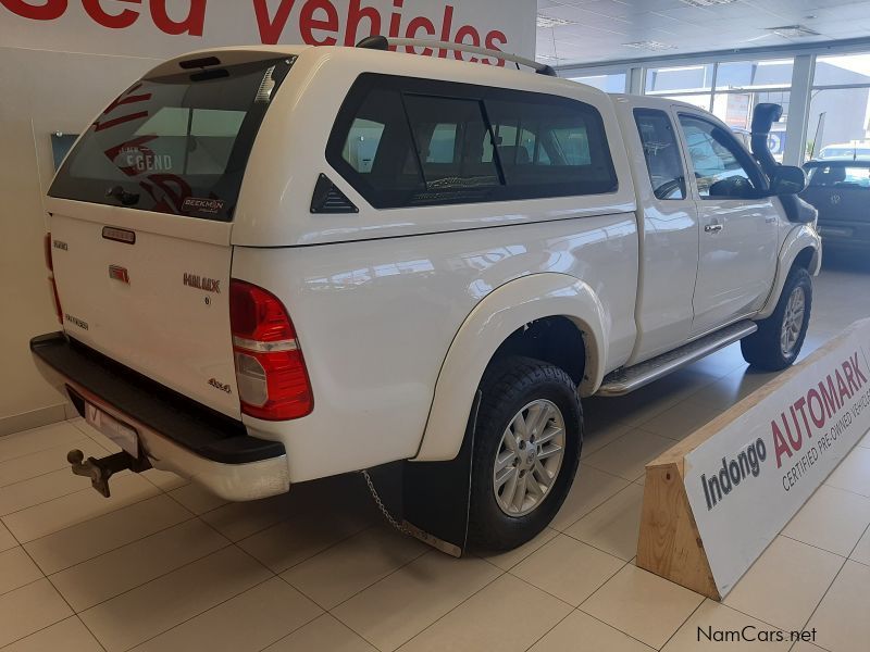 Toyota HILUX EXTRACAB 3.0 D4D in Namibia