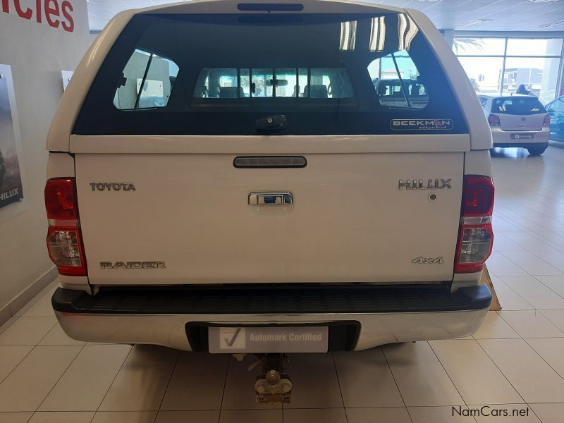 Toyota HILUX EXTRACAB 3.0 D4D in Namibia