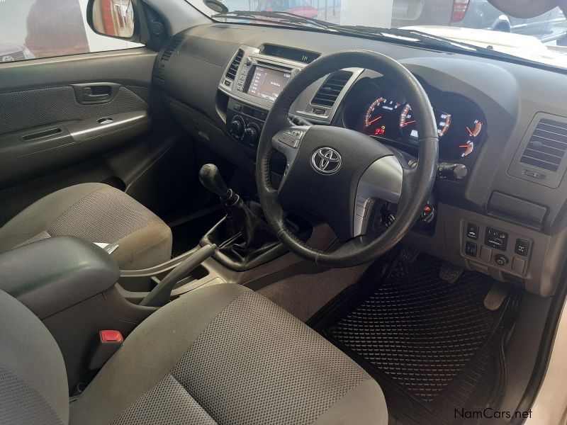 Toyota HILUX EXTRACAB 3.0 D4D in Namibia