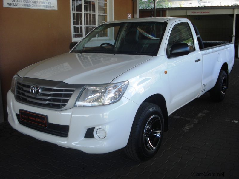 Toyota Hilux 2.0 VVTi LWB in Namibia