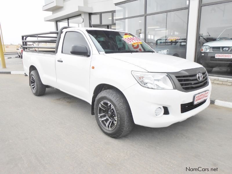 Toyota Hilux 2.0 VVTi S in Namibia