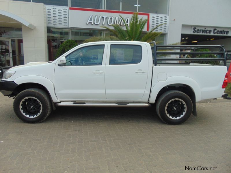Toyota Hilux 2.5 D-4D RB DAKAR EDITION in Namibia