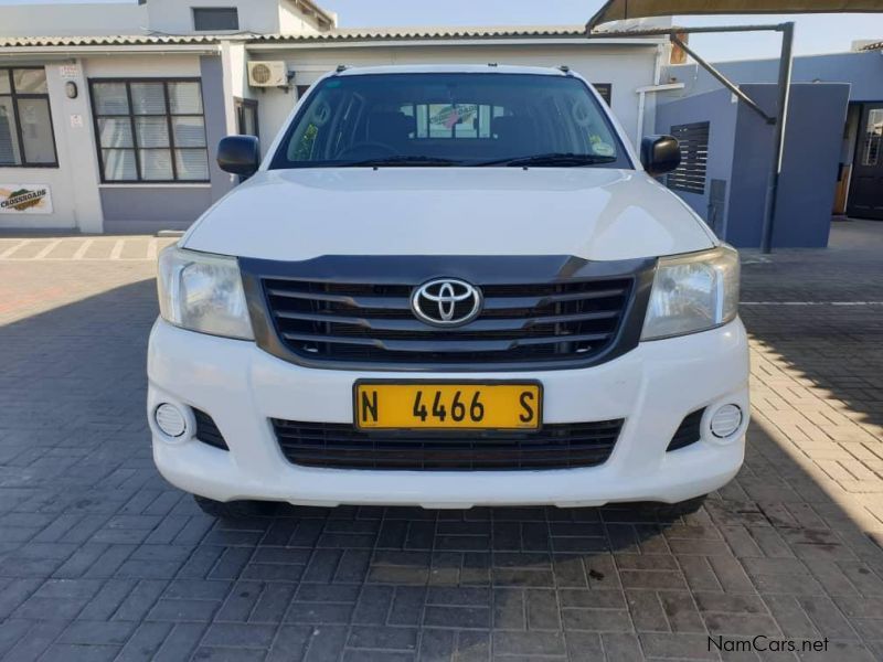 Toyota Hilux 2.5 D-4D SRX D/Cab 4x4 in Namibia