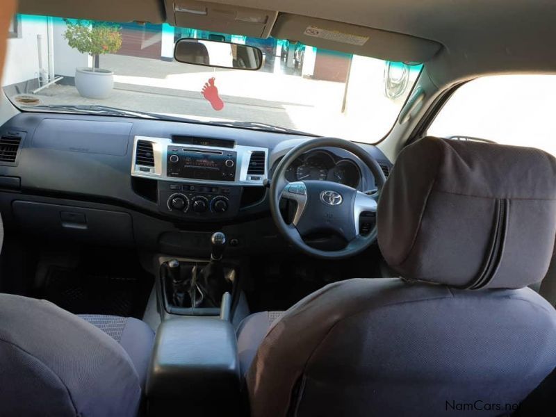 Toyota Hilux 2.5 D-4D SRX D/Cab 4x4 in Namibia