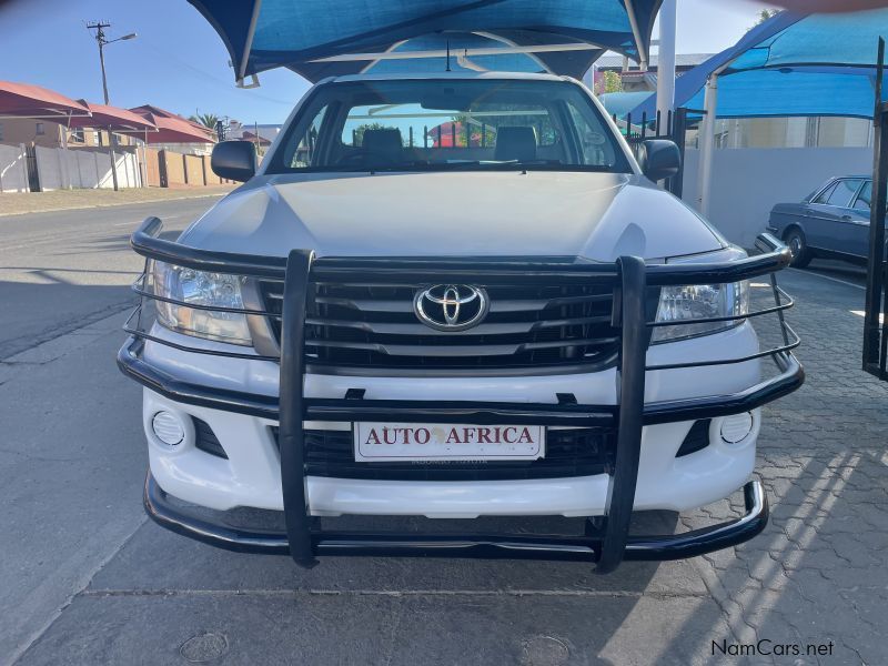 Toyota Hilux 2.5 D4D 2x4 S/C in Namibia