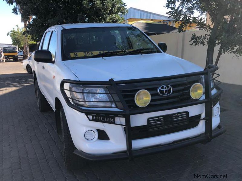 Toyota Hilux 2.5 D4D 4x4 D/C in Namibia