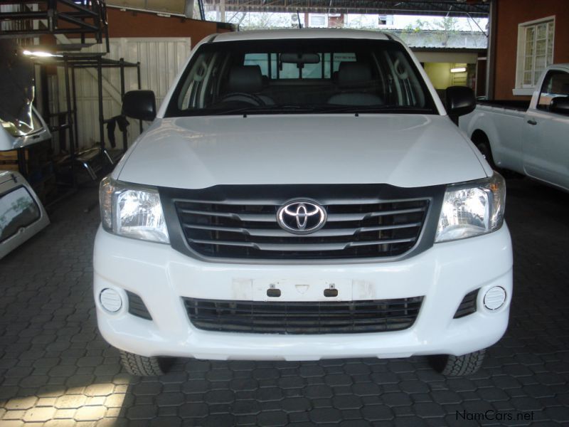 Toyota Hilux 2.5 D4D D/C 4x4 SRX in Namibia