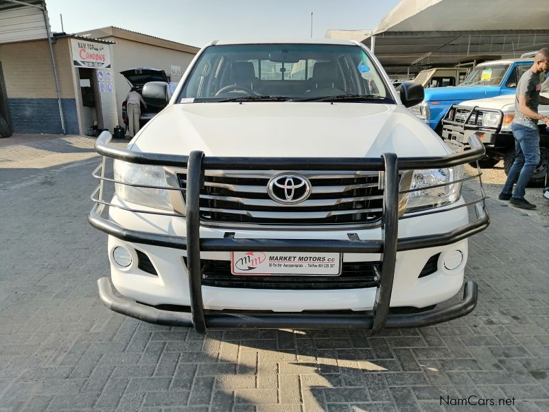 Toyota Hilux 2.5 D4D SRX 4x4 in Namibia