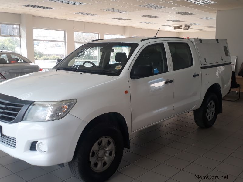 Toyota Hilux 2.5 D4D SRX D/C 4x4 in Namibia