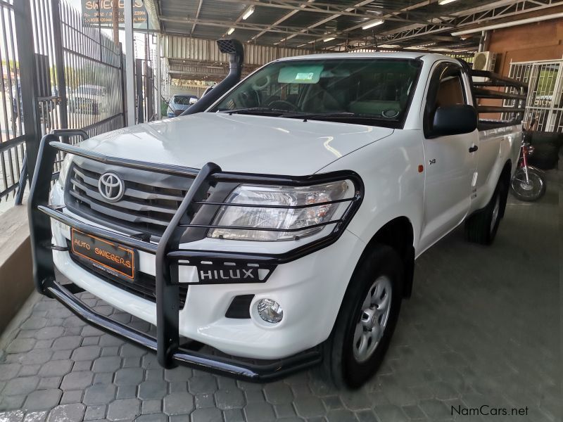 Toyota Hilux 2.5 D4D SRX S/C 4x4 in Namibia