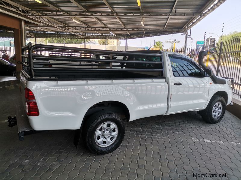 Toyota Hilux 2.5 D4D SRX S/C 4x4 in Namibia