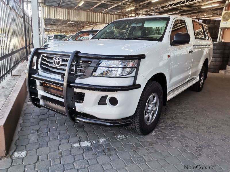 Toyota Hilux 2.5 D4D SRX S/C 4x4 in Namibia