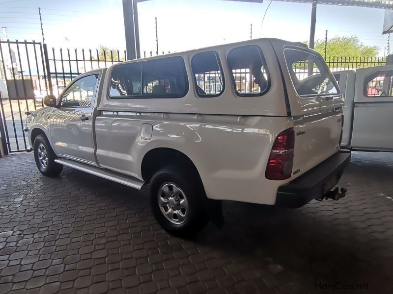 Toyota Hilux 2.5 D4D SRX S/C 4x4 in Namibia