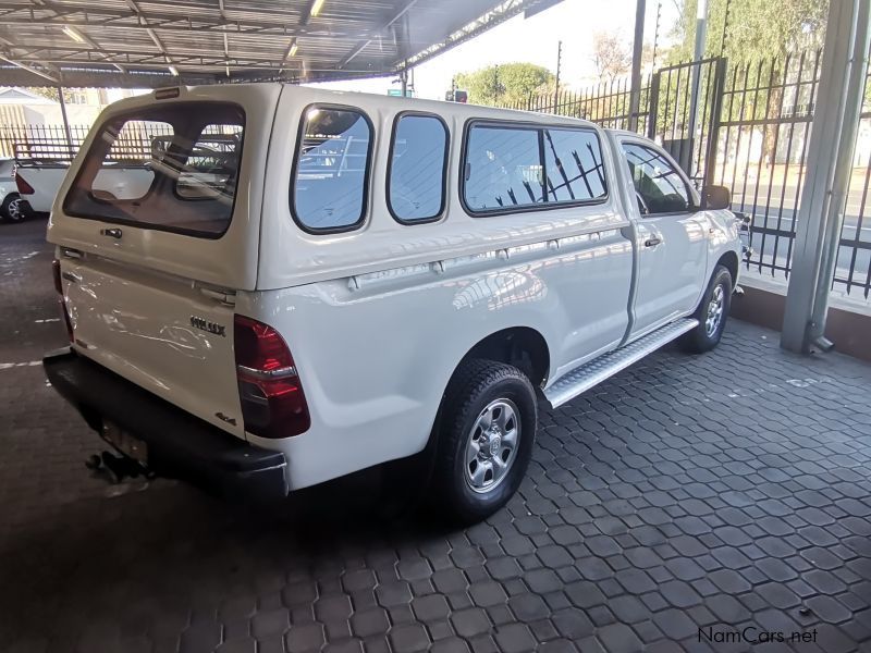 Toyota Hilux 2.5 D4D SRX S/C 4x4 in Namibia