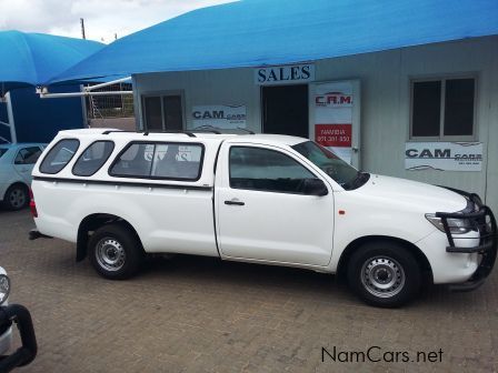 Toyota Hilux 2.5L 2x4 D4D S/C in Namibia