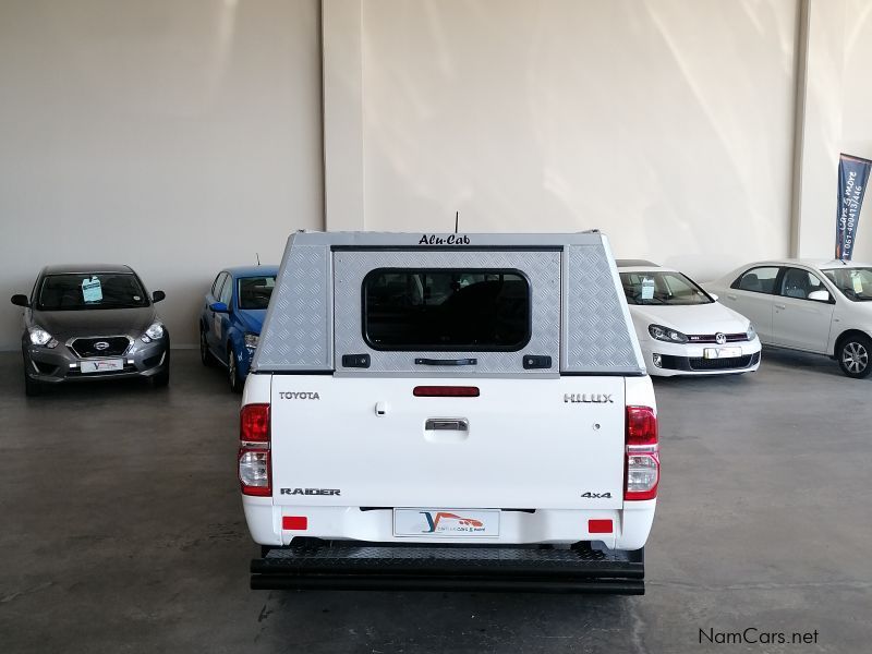 Toyota Hilux 3.0 D-4D Raider 4x4 A/T D/cab in Namibia