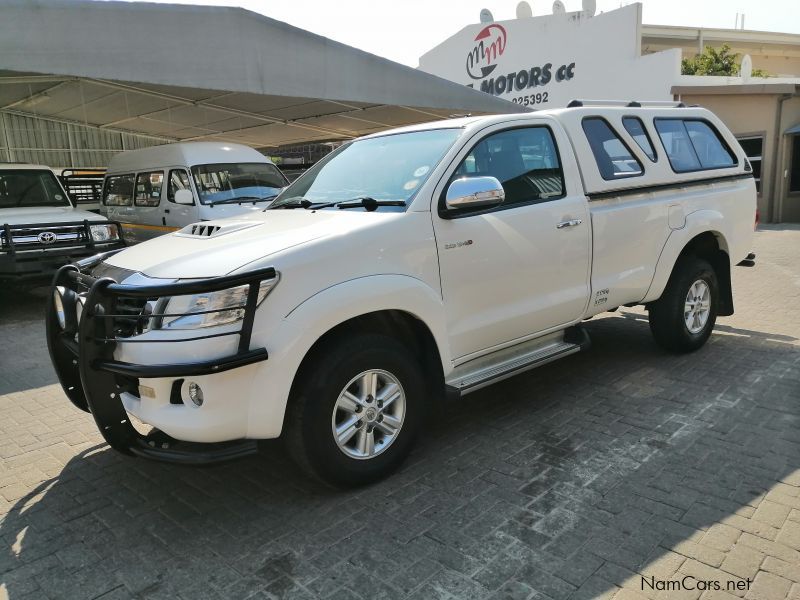 Toyota Hilux 3.0 D4D Raider 4x4 M/T in Namibia