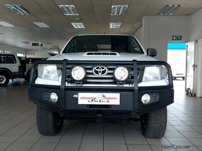 Toyota Hilux 3.0 D4D Xcabe 4x4 in Namibia