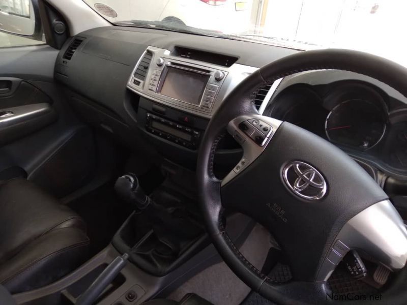 Toyota Hilux 3.0 Raider 4x4 DC in Namibia