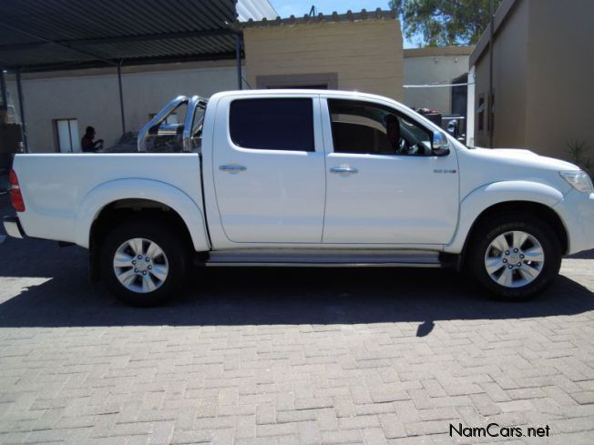 Toyota Hilux 3.0L 4x4 D/C D4D in Namibia