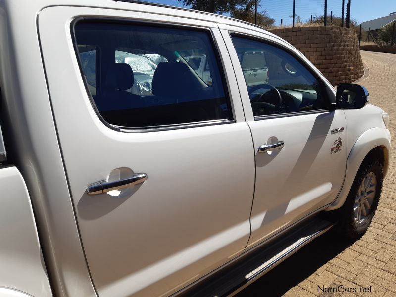 Toyota Hilux 3.0L D4D Raider Auto D/Cab 4x4 in Namibia