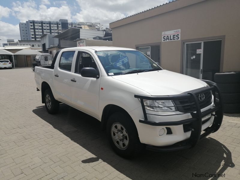 Toyota Hilux SRX 2.5 D/C 4X4 in Namibia