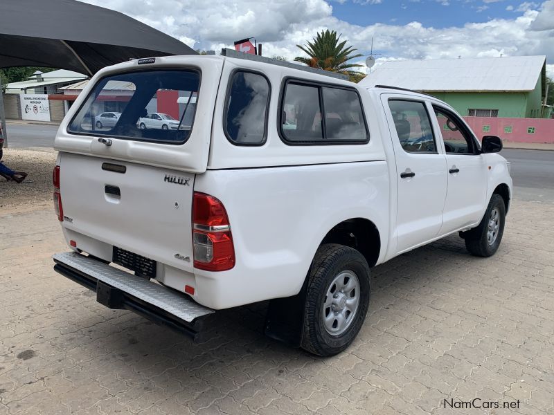Toyota Hilux SRX 4X4 in Namibia