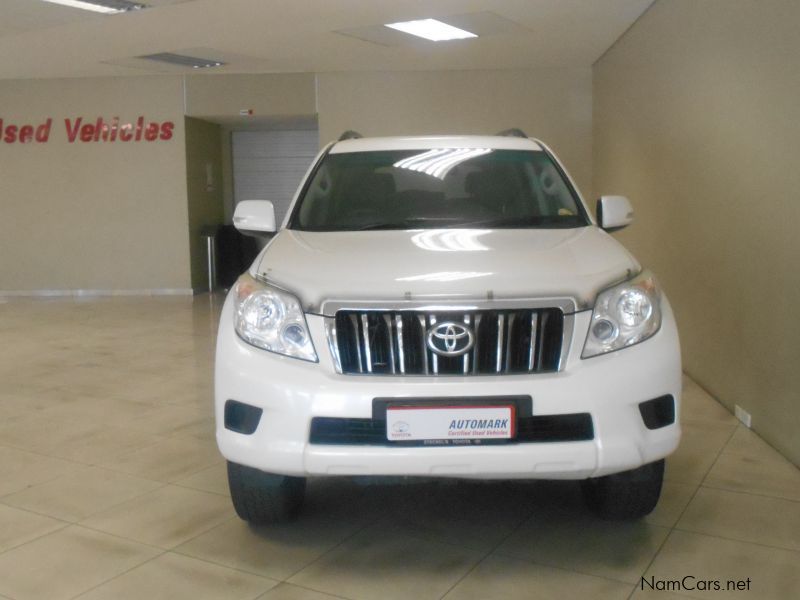 Toyota LAND CRUISER PRADO in Namibia