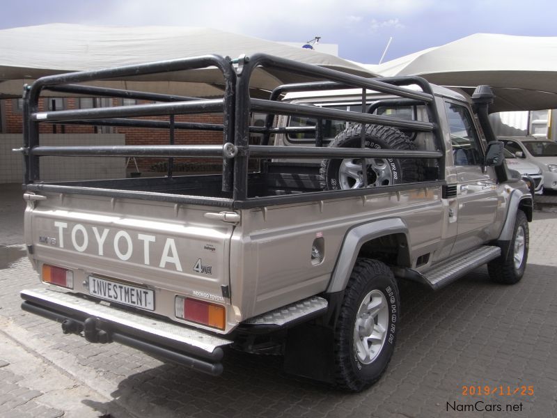 Toyota LANDCRUISER 4.5 V8 DIESEL TURBO DIESEL S/C 4X4 in Namibia