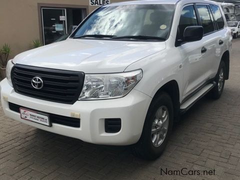 Toyota Land Cruiser 200 V8 GX Manual in Namibia