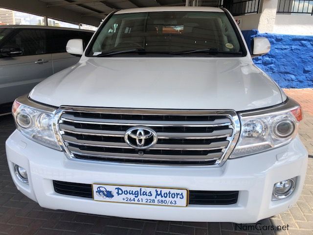 Toyota Land Cruiser 200 VX 4.5D in Namibia