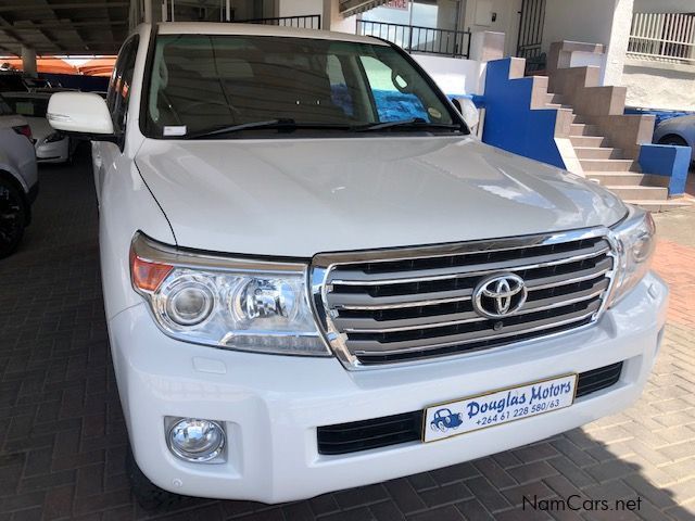 Toyota Land Cruiser 200 VX 4.5D in Namibia