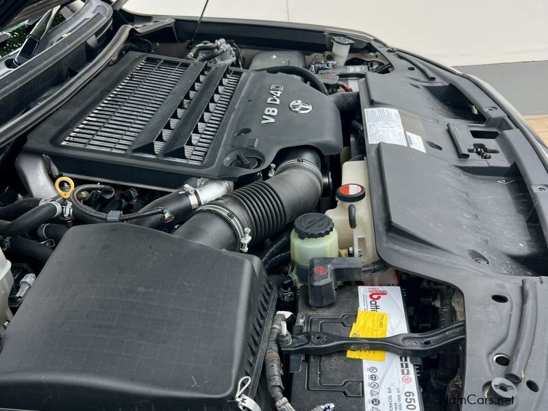 Used Toyota Land Cruiser 200 | 2014 Land Cruiser 200 for sale