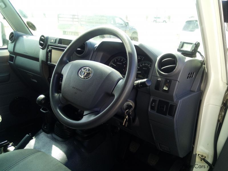 Toyota Land Cruiser 4.0 V6 in Namibia