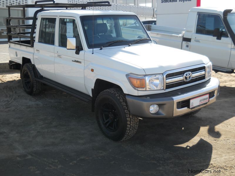 Toyota Land Cruiser 4.2D D/Cab in Namibia