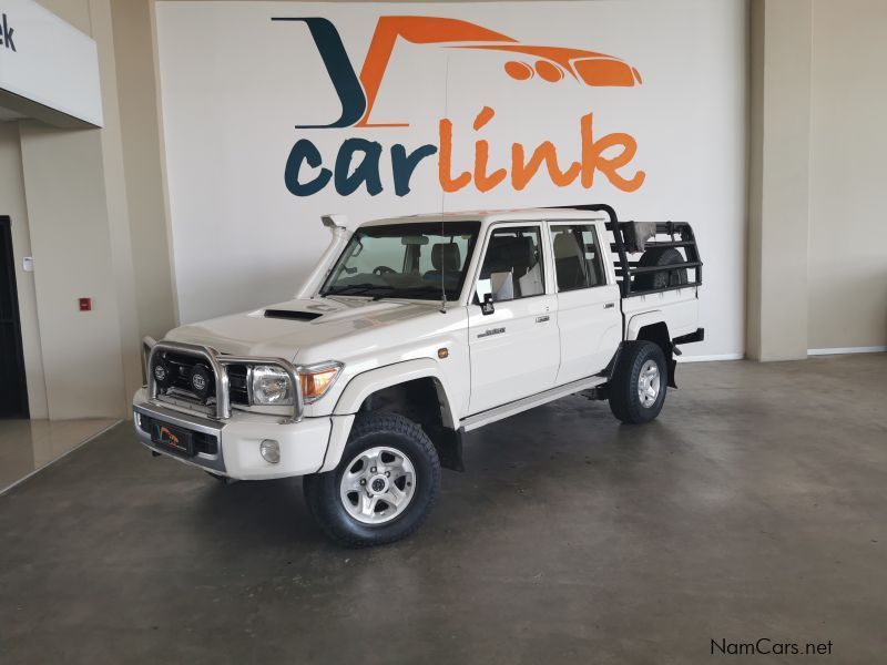 Toyota Land Cruiser 4.5 LX V8 in Namibia