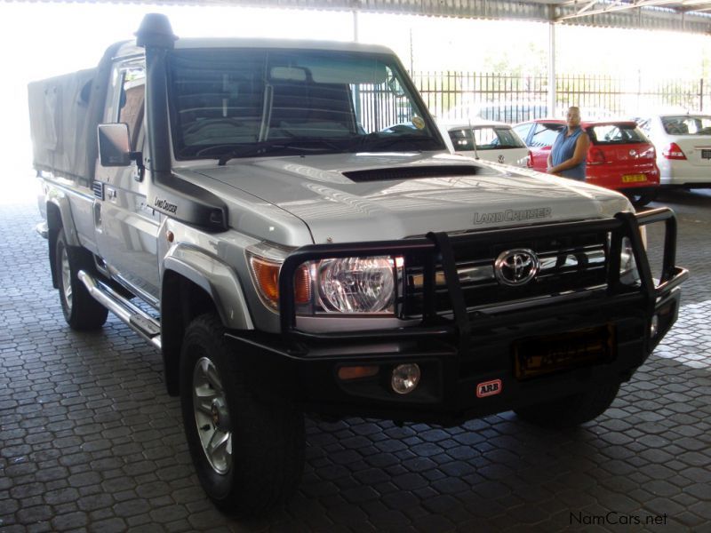 Toyota Land Cruiser LX V8 in Namibia