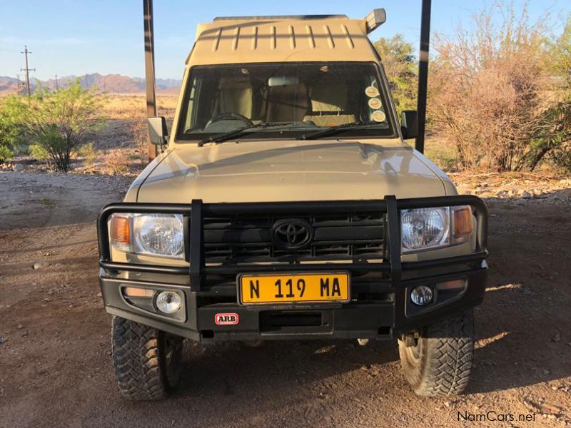 Toyota Land Cruiser V6 4.0l in Namibia