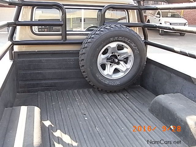 Toyota Land Cruiser V6 in Namibia