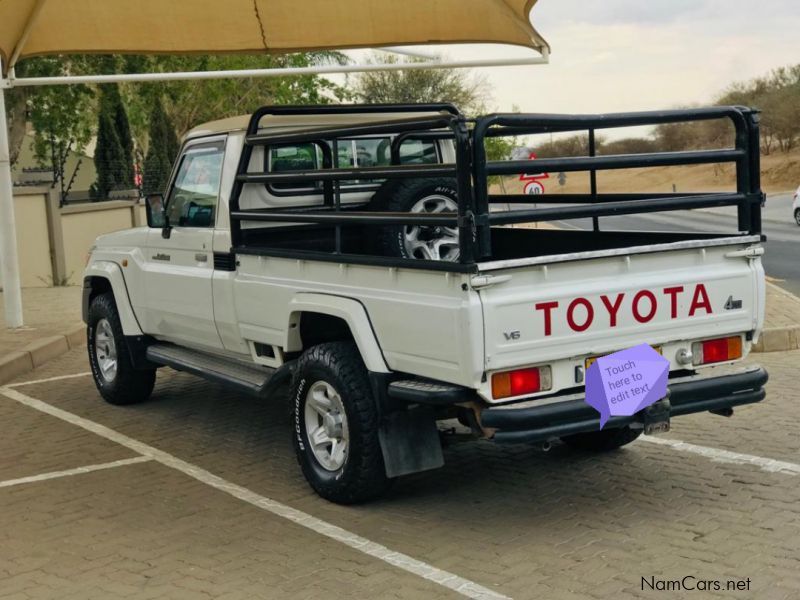 Toyota Land Cruiser in Namibia