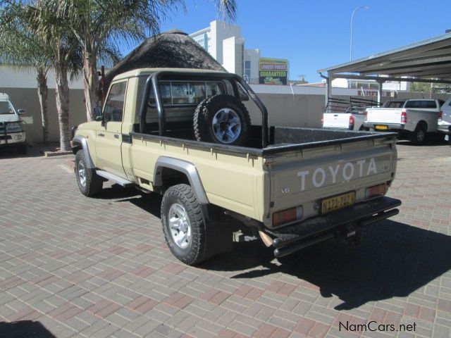 Toyota LandCruiser  V6 in Namibia