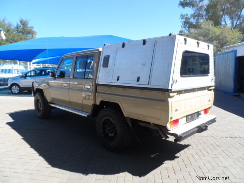 Toyota Landcruiser 4.0 V6 D/cab in Namibia
