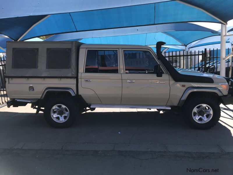 Toyota Landcruiser 4.2 D/C in Namibia