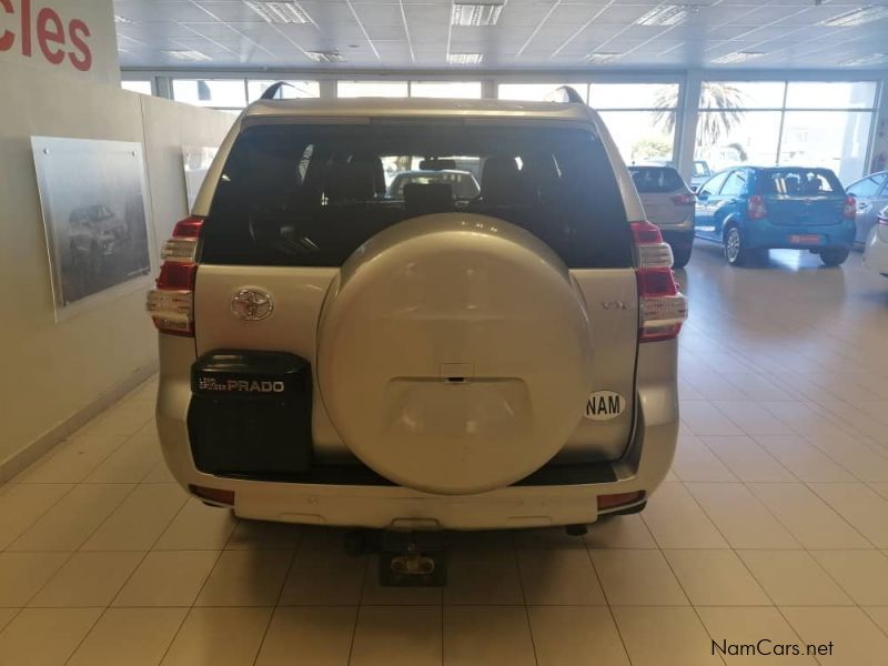 Toyota PRADO 4.0 VX A/T in Namibia