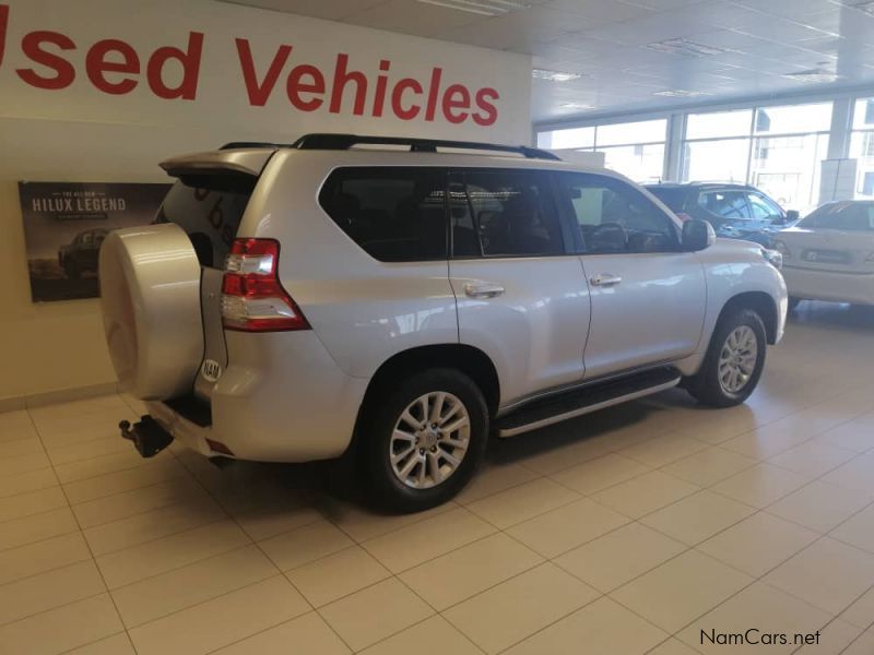Toyota PRADO 4.0 VX A/T in Namibia