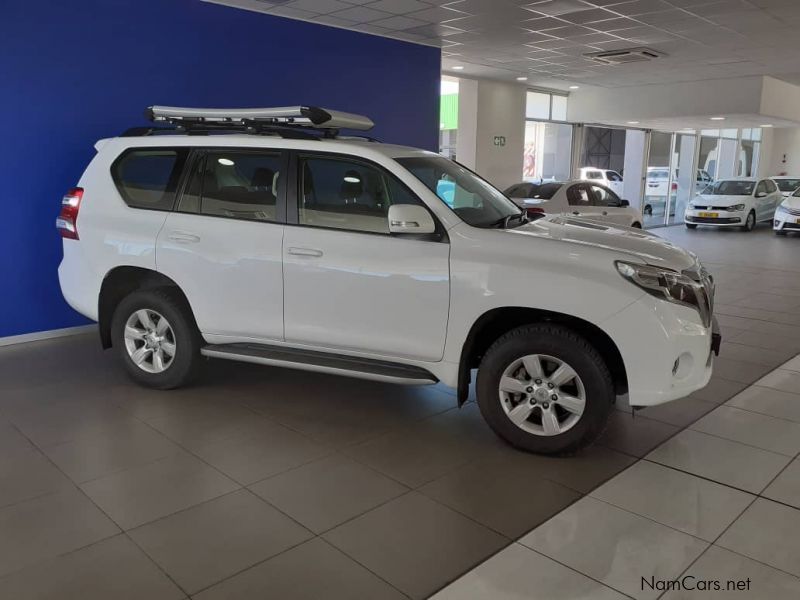 Toyota Prado 4.0 V6 VX in Namibia