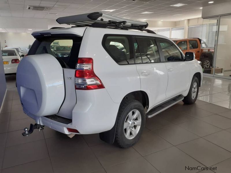 Toyota Prado 4.0 V6 VX in Namibia