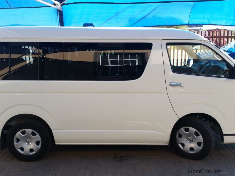 Toyota Quantum 10 seater in Namibia